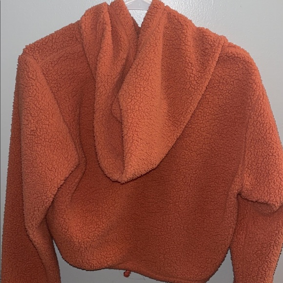 Peach Cropped Sweatshirt - Picture 2 of 2